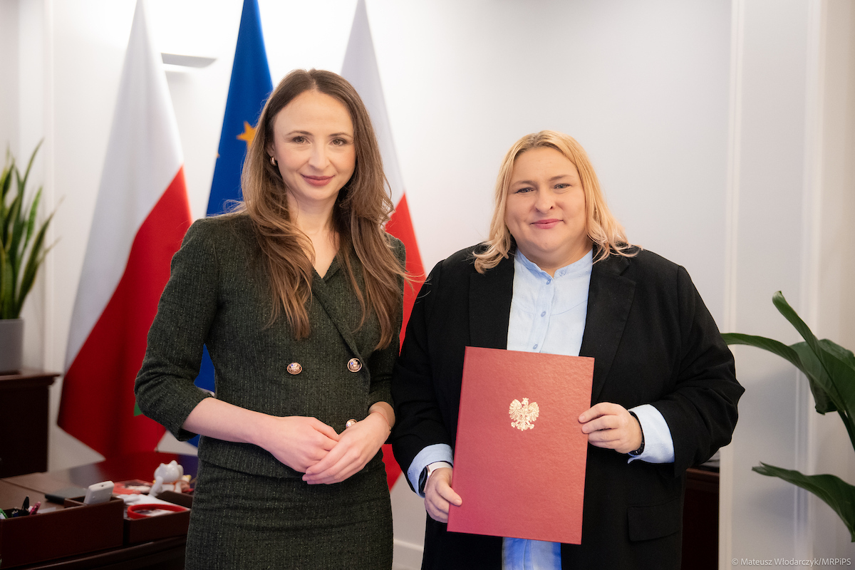 Ministra Agnieszka Dziemianowicz-Bąk i wiceministra Maja Nowak